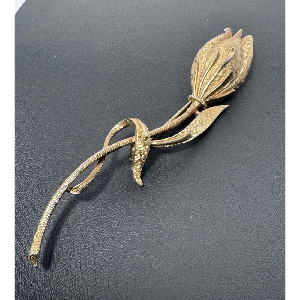 Coro gold toned tulip brooch‎ vintage EUC